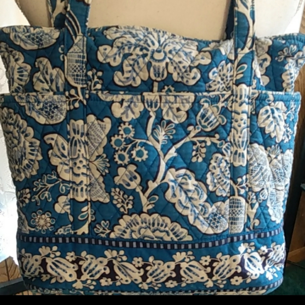 Vera Bradley bag